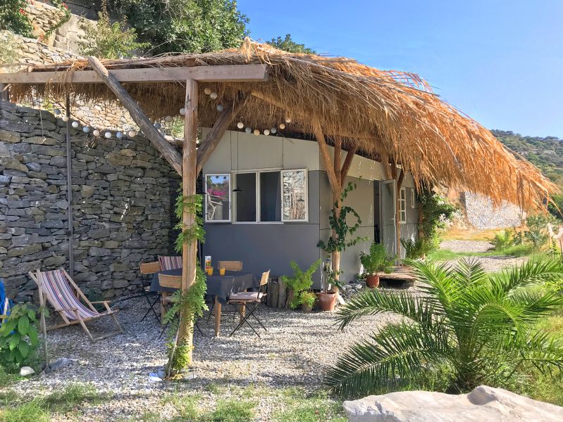 TinyHouse unten mit Meerblick, Sitzplatz